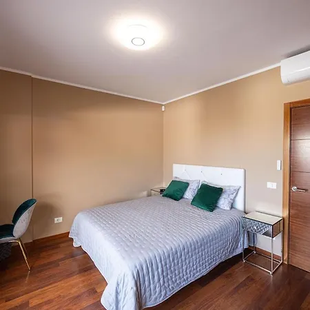 Ocean View Iri Apartment